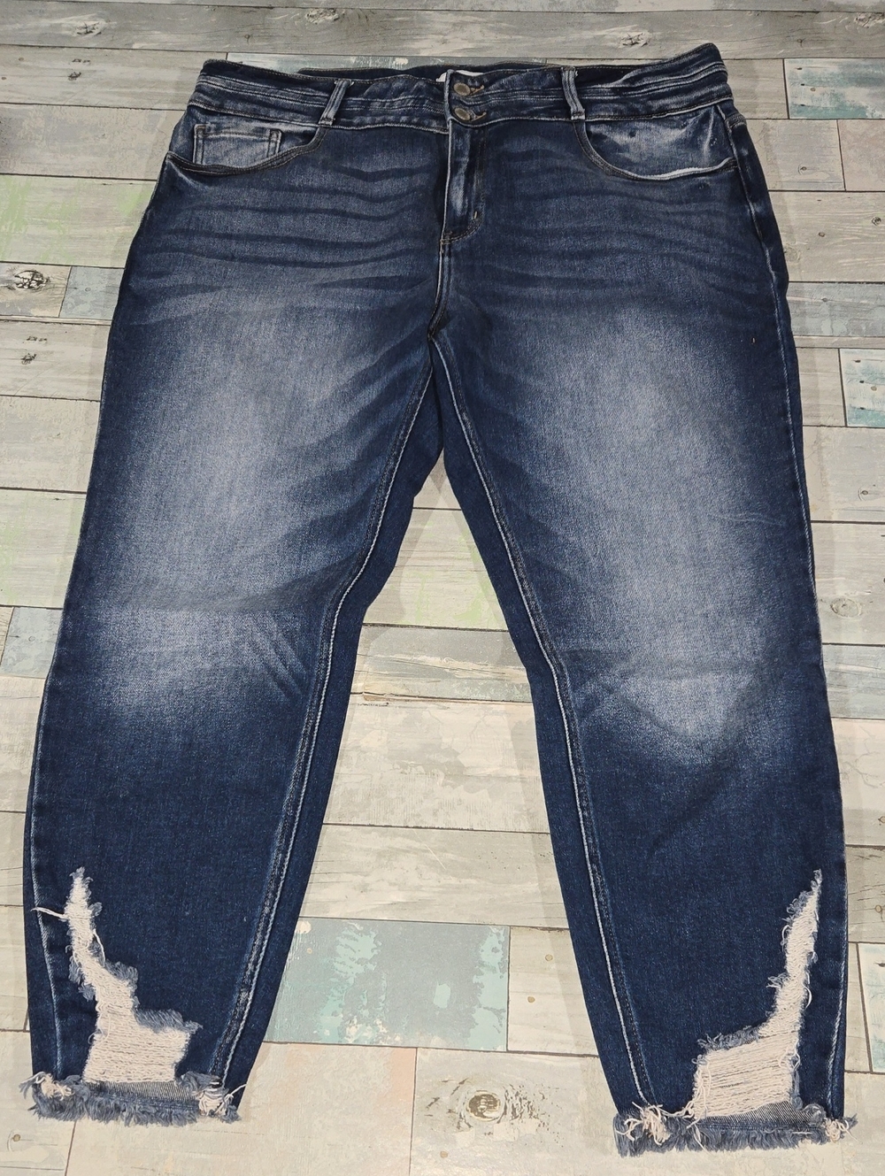 KanCan Kurvy Mid-Rise Skinny Jeans Size 34